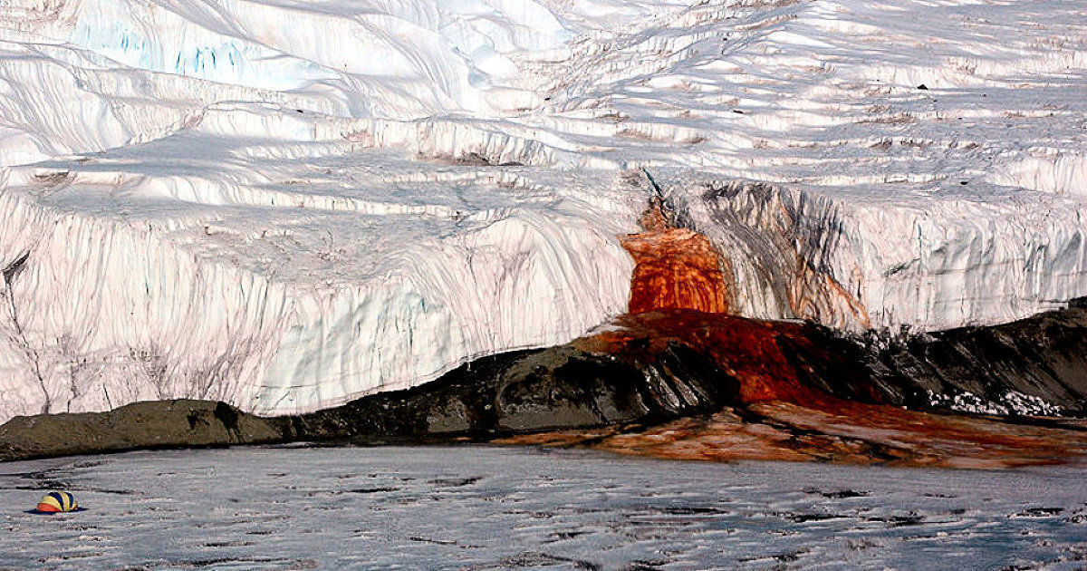 Кровавый водопад