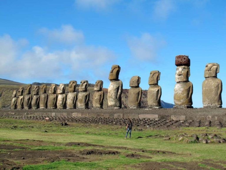 статуи острова Пасхи